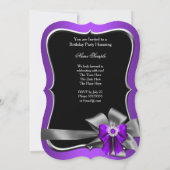 Lila Bow Black Silver Geburtstagsparty Einladung (Rückseite)