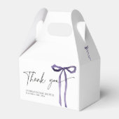 Lila Bow, der das Brautparty des Knotens bindet Geschenkschachtel (Vorderseite)