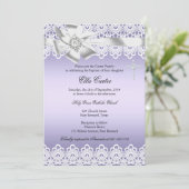 Lila Bow Lace Cross Girl Taufe Einladung (Stehend Vorderseite)