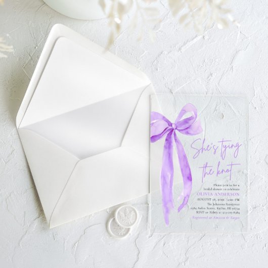 Lila Bow Sie bindet das Brautparty des Knotens Acryleinladungen