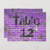 Lila Brick Graffiti Empfang Tischnummern (Vorne/Hinten)