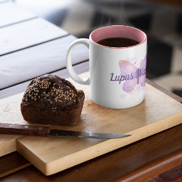 Lila Butterfly Lupus Warrior Zweifarbige Tasse