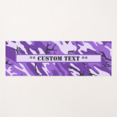 Lila Camouflage mit kundenspezifischem Text Yogamatte (Vorderseite (Horizontal))
