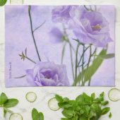 Lila Campanella Blume Makro Handtuch (Gefaltet)