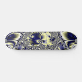 Lila Chaos Skateboard (Horizontal)