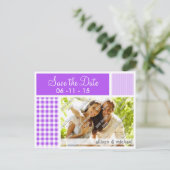 Lila Checked Gingham Ankündigungspostkarte (Stehend Vorderseite)