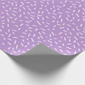 Lila Confetti-Sprinklen Geschenkpapier (Ecke)