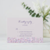 Lila Confetti Wedding RSVP Karte (Stehend Vorderseite)