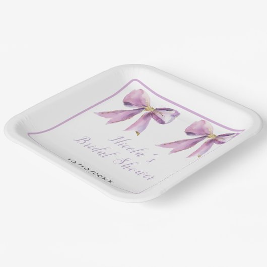 Lila Coquette Bow Brautparty Pappteller (Gewinkelt)