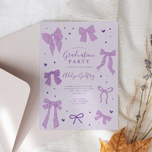 Lila Coquette Bow Graduation Party Einladung