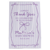 Lila Coquette Bow Pastel Baby Dusche Gefallen Mittlere Geschenktüte (Rückseite)