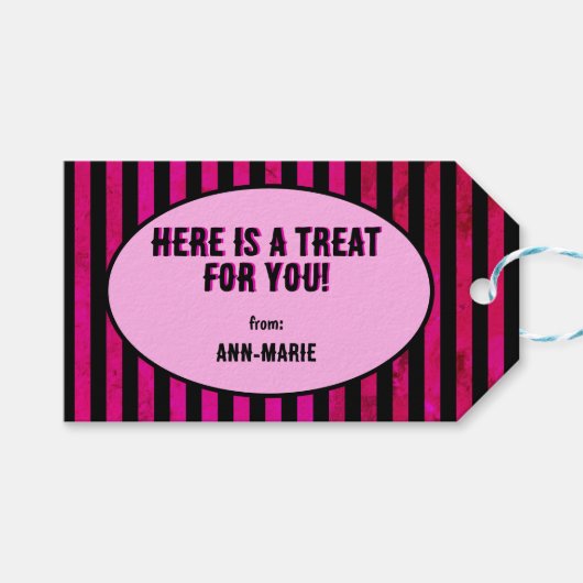 Lila Coquette-Bug Halloween Geschenkanhänger (Vorderseite (Horizontal))