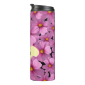 Lila Cosmos-Blume-Design auf schwarzem Hintergrund Thermosbecher (Nach rechts gedreht)
