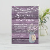 Lila Country Mason Jar Barn Brautparty Einladung (Stehend Vorderseite)
