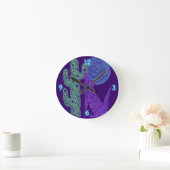 Lila Coyote Wolf Farbenfrohe Südwestgestaltung Uhr (Zuhause)