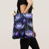 Lila Crocus Tasche (Von Nahem)