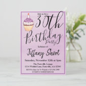 Lila Cupcake 30. Geburtstag Party Einladung (Stehend Vorderseite)