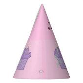 Lila Cupcakes mit Geburtstagskandalen Partyhütchen (Links)