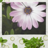 Lila Daisies Küchentuch (Gefaltet)