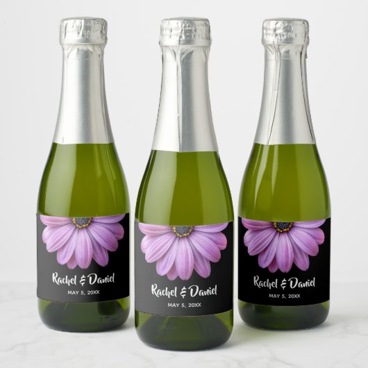 Lila Daisy auf Black Mini Schaumweinetikett (Flaschen)