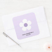 Lila Daisy Birthday | Elegantes florales Party Quadratischer Aufkleber (Umschlag)