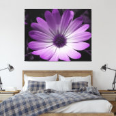 Lila Daisy Blume Canvas Print Leinwanddruck (Insitu (Schlafzimmer))