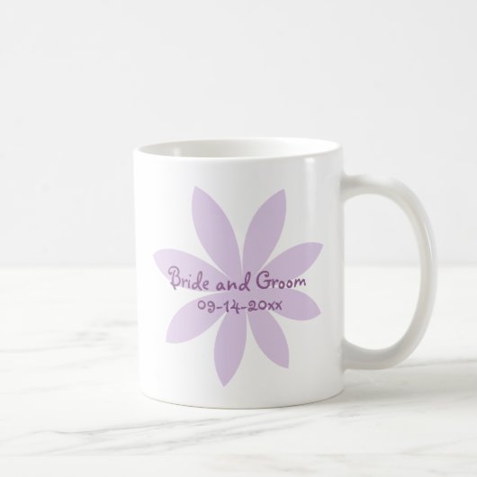 Lila Daisy-Blume Hochzeit Kaffeetasse (Rechts)