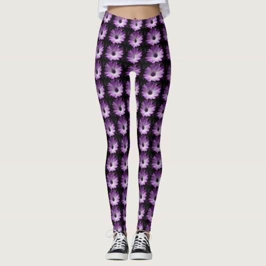 Lila Daisy Blume Leggings (Vorderseite)