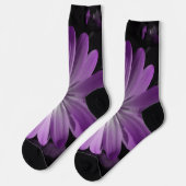Lila Daisy-Blume Socken (Linkes Detail)