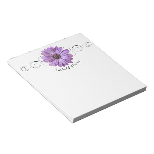 Lila Daisy Personalisiert Notepad Notizblock (angewinkelt)