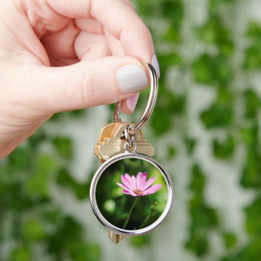 Lila Daisy Schlüsselanhänger (Hand)