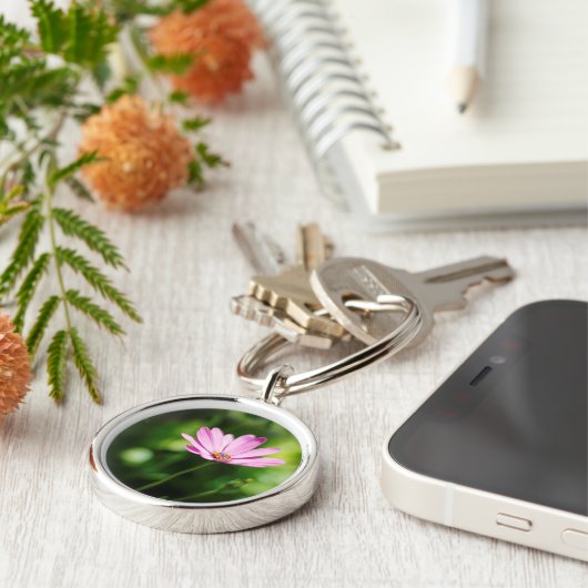Lila Daisy Schlüsselanhänger (Seite)