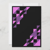 Lila Daisy Triangle Geometric Black Birthday Einladung (Rückseite)