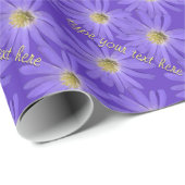 Lila Daisy Wrapping Paper personalisiert Geschenkp Geschenkpapier (Rolleneckpunkt)