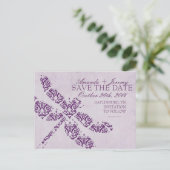 Lila Damask Dragonfly-Hochzeit Ankündigungspostkarte (Stehend Vorderseite)