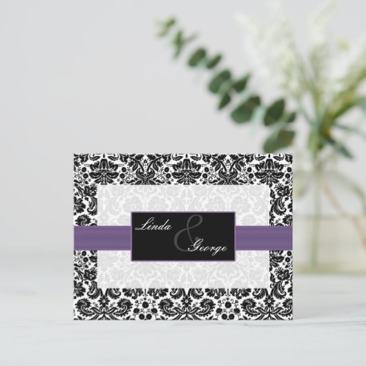 lila Damask Wedding Rsvp-Karte Einladungspostkarte (Stehend Vorderseite)