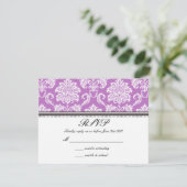 Lila Damask Wedding UAWG RSVP Karte (Stehend Vorderseite)
