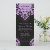 Lila Damast auf schwarzem Ruhestands-Party laden Einladung (Stehend Vorderseite)