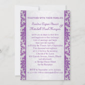 Lila Damast auf silberner Hintergrund Hochzeit Einladung (Rückseite)