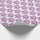 Lila Damastmuster Geschenkpapier (Ecke)