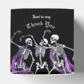 Lila Dancing Skeletons Gothic Wedding Geschenkschachtel (Oben)