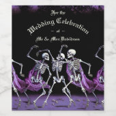 Lila Dancing Skeletons Gothic Wedding Weinetikett (Einzelnes Label)