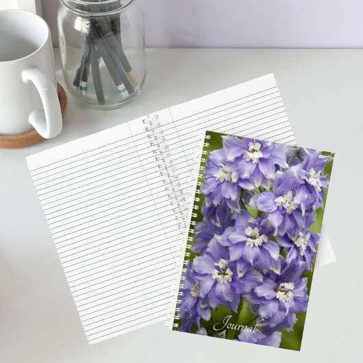 Lila Delphinium Floral Notizblock