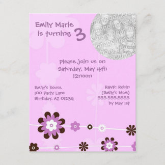 Lila der Brithday des Blumen-Mädchens Party Einladung