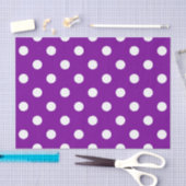 Lila Design der weißen Polka-Dots Seidenpapier (Handwerk)