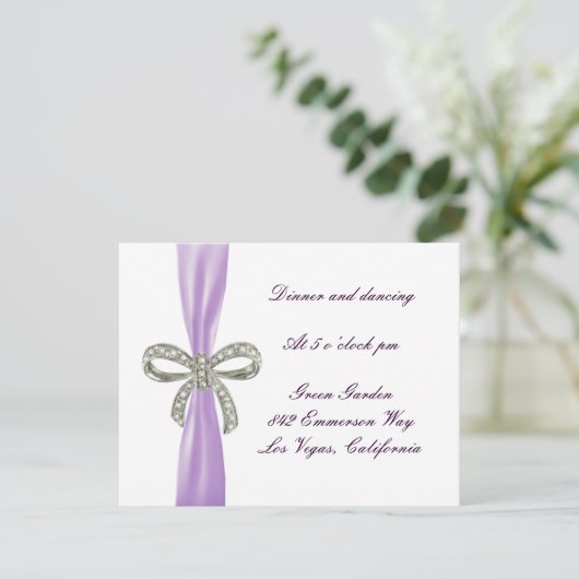 Lila Diamant Bow Wedding Reception Card Einladung (Stehend Vorderseite)