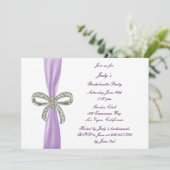 Lila Diamond Bow Junggeselinnen-Abschied Einladung (Stehend Vorderseite)