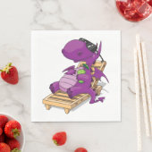 Lila Drache entspannt auf Liegestuhl Serviette (Beispiel)
