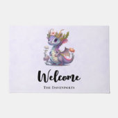 Lila Drache mit eleganter Krone Fußmatte (Vorderseite)