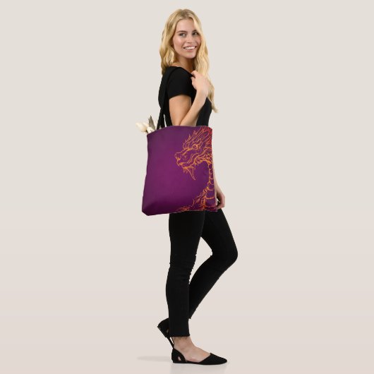 Lila Dragon Tote Bag Tasche (Am Model)